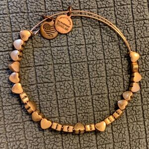 Alex and Ani hearts 💕 bracelet